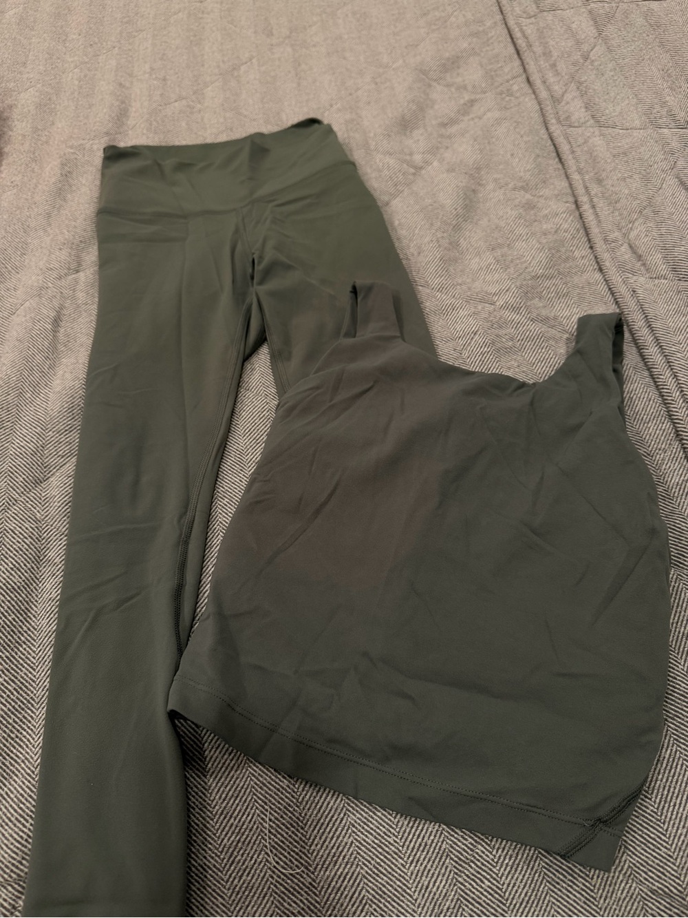 High-Rise Olive Green Leggings & Tank Active Set